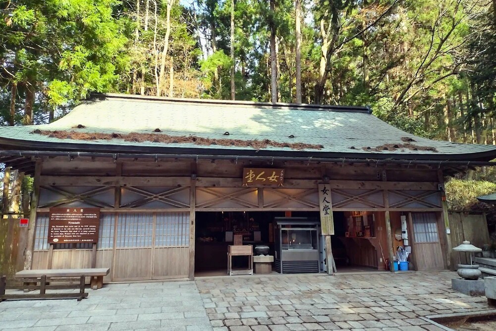 高野山 女人堂